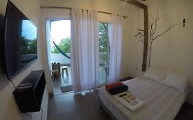 Kiwi Suites Hostel