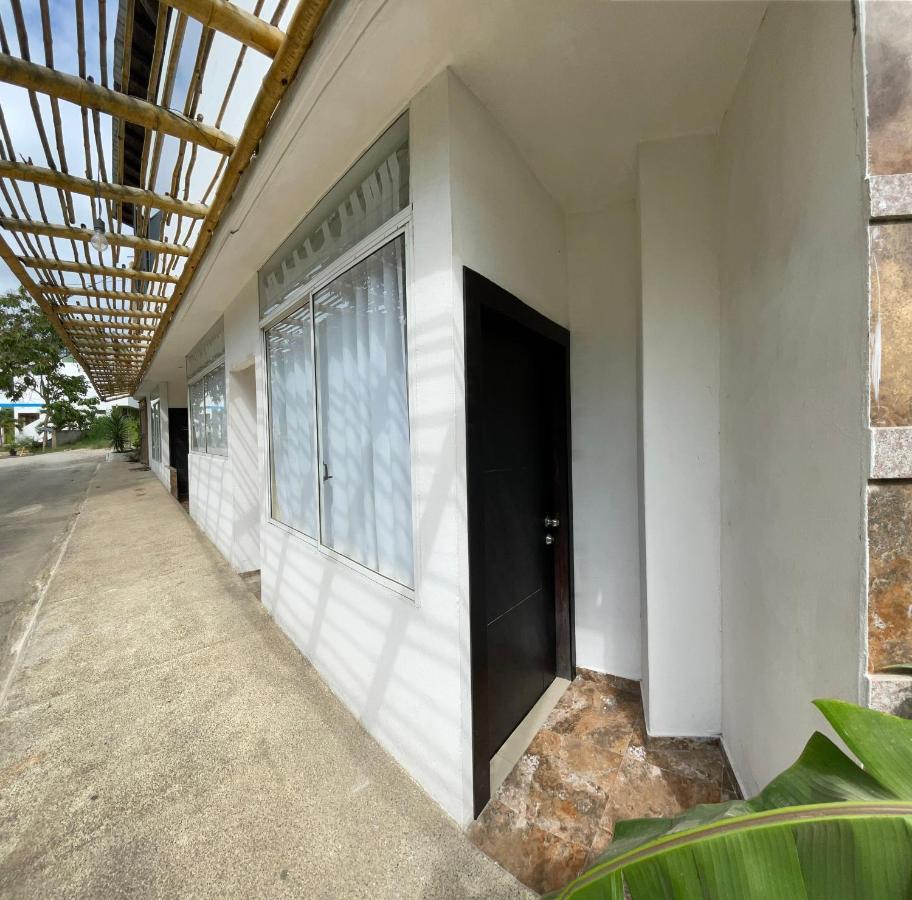 Kiwi Suites Hostel Montanita Exterior photo